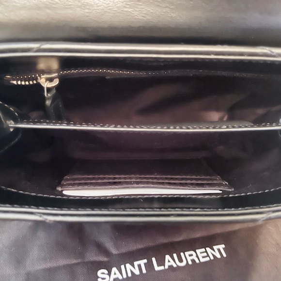 🔥YSL LOULOU MATELASSÉ - Picture 5 of 6